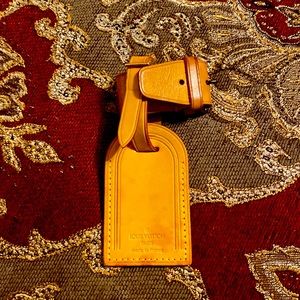 LV luggage tag